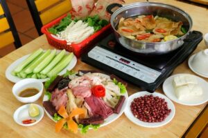 Lẩu Lòng Bò Hà Nội – Đặc Sản Dân Dã Món ăn lý tưởng cho thời tiết se lạnh