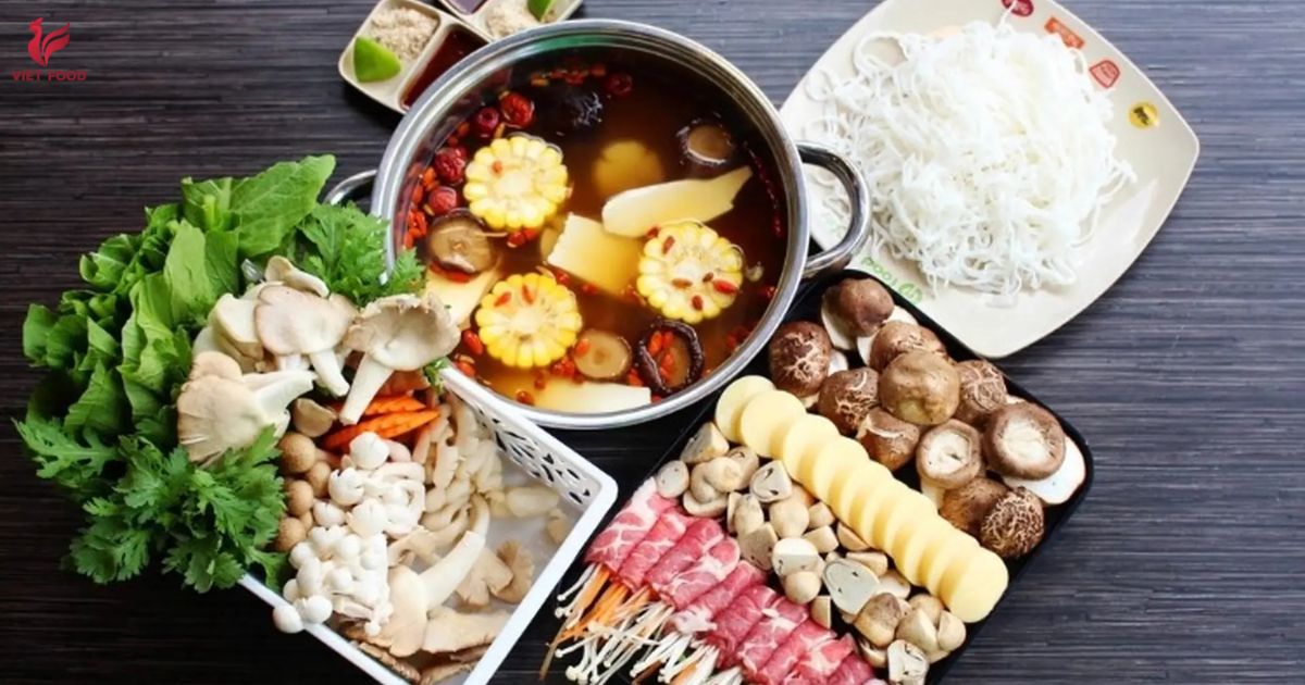 Set lẩu bò kèm rau mồng tơi giải đáp rau mồng tơi ăn lẩu bò có nhanh tiêu không